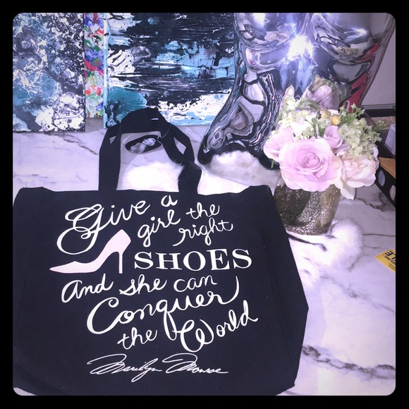 Handbags - NEW Marilyn Monroe Tote